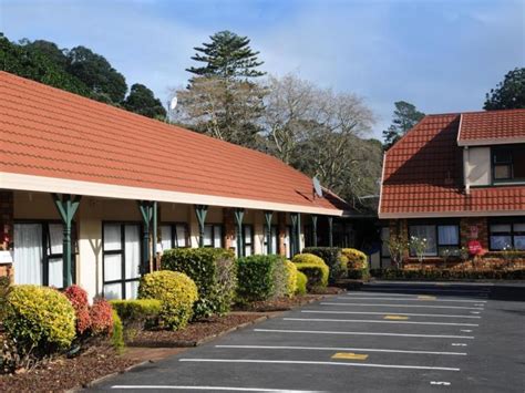 tudor court motor lodge hotel.